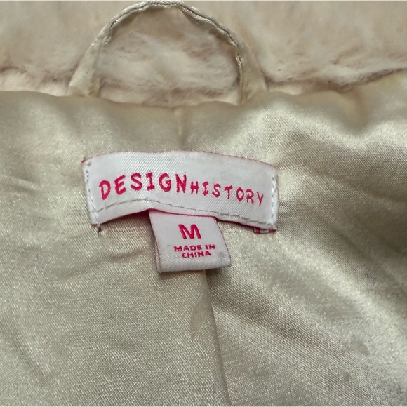 Girls Faux Fur Jacket size medium - Picture 8 of 14